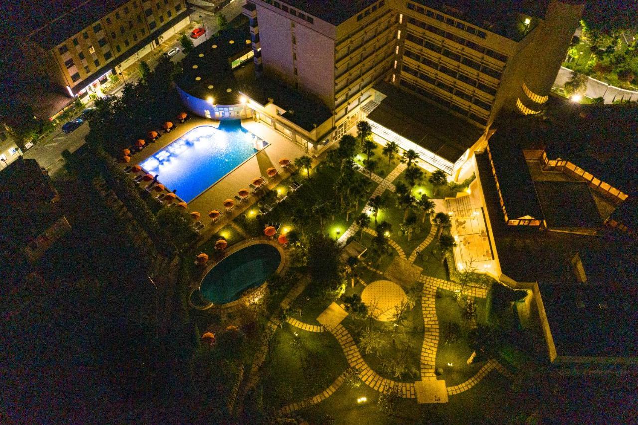 Hotel Savoia Thermae & Spa (Adults Only) Abano Terme Extérieur photo